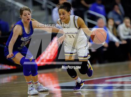Thumbnail 3 in Bellevue West vs. Millard North photogallery.