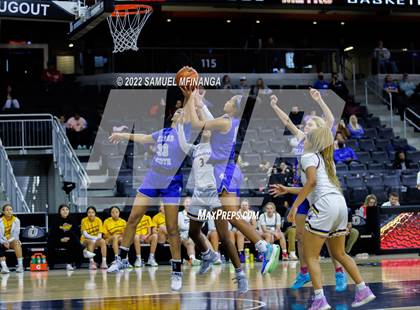 Thumbnail 1 in Bellevue West vs. Millard North photogallery.