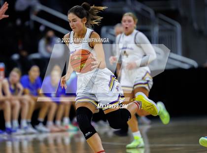 Thumbnail 3 in Bellevue West vs. Millard North photogallery.