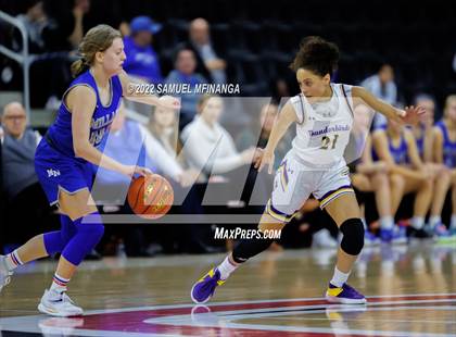 Thumbnail 2 in Bellevue West vs. Millard North photogallery.