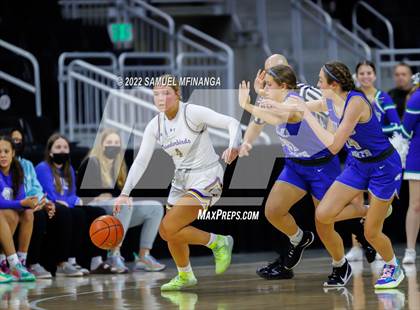 Thumbnail 3 in Bellevue West vs. Millard North photogallery.