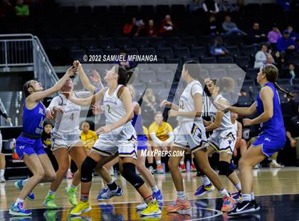 Thumbnail 3 in Bellevue West vs. Millard North photogallery.