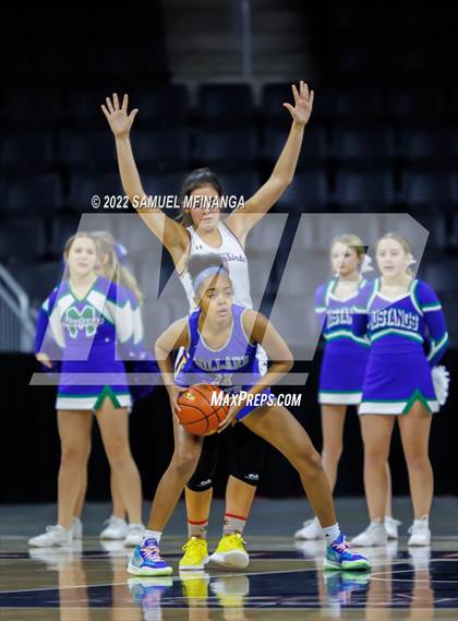 Thumbnail 3 in Bellevue West vs. Millard North photogallery.