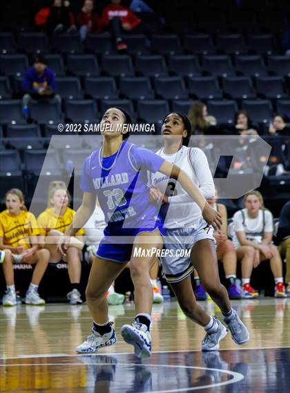 Thumbnail 1 in Bellevue West vs. Millard North photogallery.