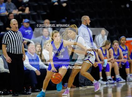Thumbnail 3 in Bellevue West vs. Millard North photogallery.