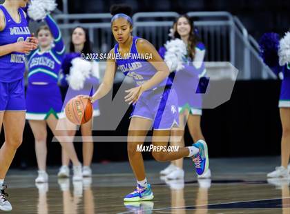 Thumbnail 3 in Bellevue West vs. Millard North photogallery.