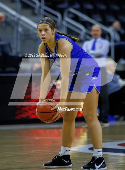 Thumbnail 3 in Bellevue West vs. Millard North photogallery.