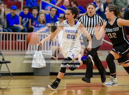 Thumbnail 2 in McMullen County vs. Moulton (UIL 1A Quarterfinal Playoffs) photogallery.
