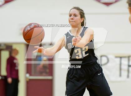 Thumbnail 2 in McMullen County vs. Moulton (UIL 1A Quarterfinal Playoffs) photogallery.