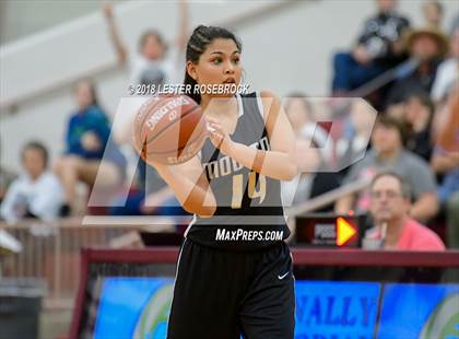 Thumbnail 2 in McMullen County vs. Moulton (UIL 1A Quarterfinal Playoffs) photogallery.