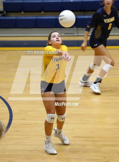 Thumbnail 3 in Davie @ South Iredell photogallery.