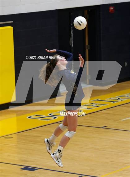 Thumbnail 3 in Davie @ South Iredell photogallery.