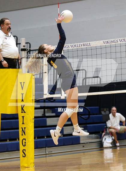 Thumbnail 2 in Davie @ South Iredell photogallery.