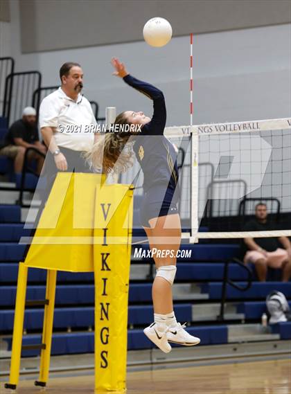 Thumbnail 2 in Davie @ South Iredell photogallery.