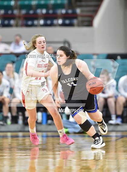 Thumbnail 1 in Highlands Ranch vs. Regis Jesuit (CHSAA 5A Great 8) photogallery.