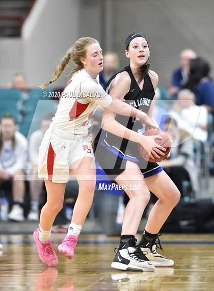 Thumbnail 3 in Highlands Ranch vs. Regis Jesuit (CHSAA 5A Great 8) photogallery.