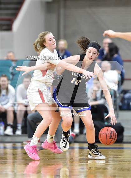Thumbnail 3 in Highlands Ranch vs. Regis Jesuit (CHSAA 5A Great 8) photogallery.