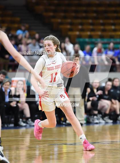 Thumbnail 1 in Highlands Ranch vs. Regis Jesuit (CHSAA 5A Great 8) photogallery.
