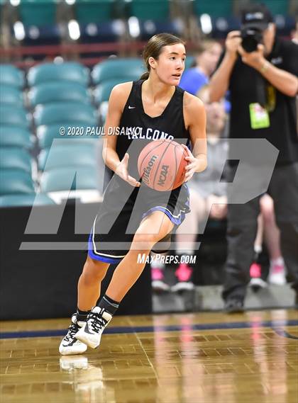 Thumbnail 1 in Highlands Ranch vs. Regis Jesuit (CHSAA 5A Great 8) photogallery.