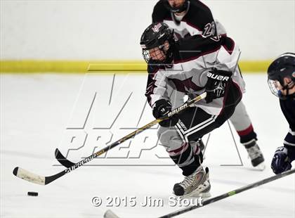Thumbnail 3 in Milford vs. Wilton (Milford Holiday Jamboree Semifinal) photogallery.