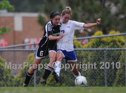 Thumbnail 2 in Clayton vs. Knightdale photogallery.