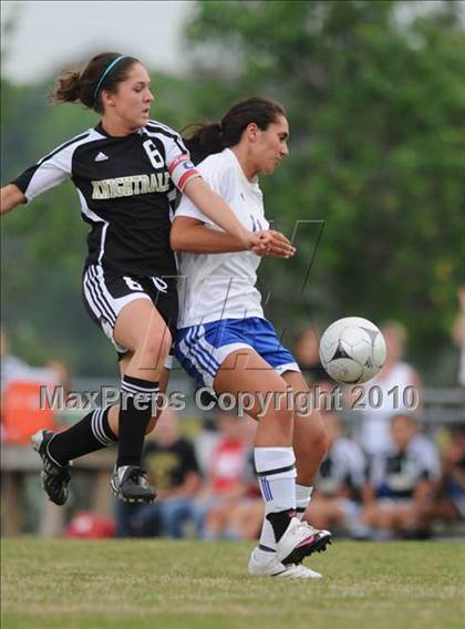 Thumbnail 3 in Clayton vs. Knightdale photogallery.