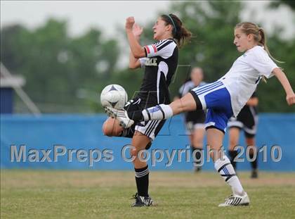 Thumbnail 2 in Clayton vs. Knightdale photogallery.