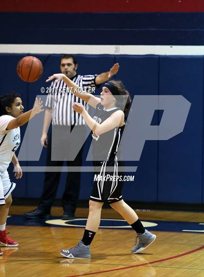 Thumbnail 3 in JV: Troy @ Sterling Heights Stevenson photogallery.