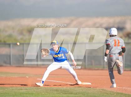 Thumbnail 2 in Moapa Valley vs Ogden (Cactus Classic Tournament) photogallery.
