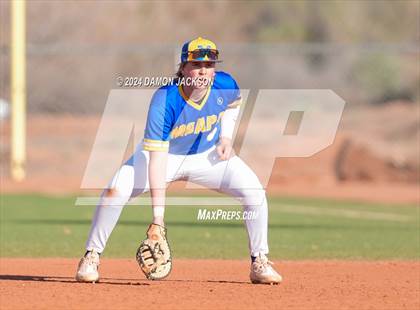 Thumbnail 3 in Moapa Valley vs Ogden (Cactus Classic Tournament) photogallery.