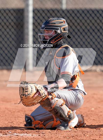 Thumbnail 3 in Moapa Valley vs Ogden (Cactus Classic Tournament) photogallery.
