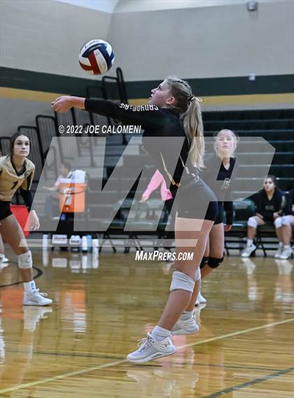 Thumbnail 3 in Davenport @ Canyon Lake photogallery.