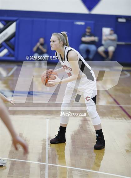 Thumbnail 1 in Circleville vs. Logan Elm (OHSAA D2 District Semifinal) photogallery.
