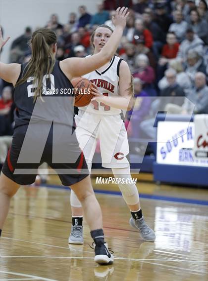 Thumbnail 3 in Circleville vs. Logan Elm (OHSAA D2 District Semifinal) photogallery.