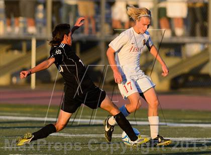 Thumbnail 2 in Jesuit vs. Granite Bay (CIF SJS D1 Final) photogallery.