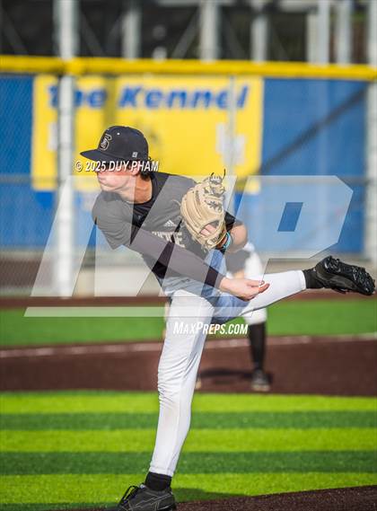 Thumbnail 1 in Servite @ La Mirada photogallery.