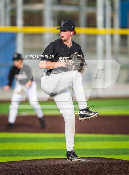 Thumbnail 1 in Servite @ La Mirada photogallery.
