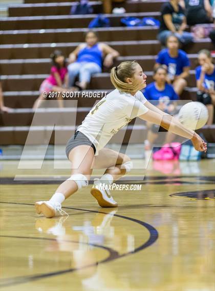 Thumbnail 2 in Norco @ Temecula Valley photogallery.