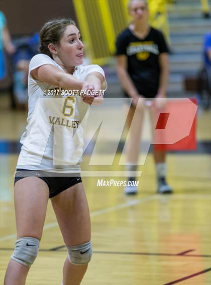 Thumbnail 2 in Norco @ Temecula Valley photogallery.