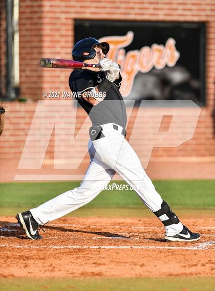 Thumbnail 2 in Liberty-Eylau vs. Pleasant Grove photogallery.