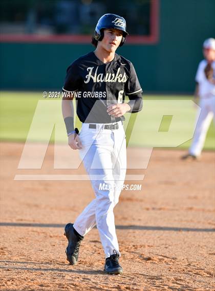 Thumbnail 3 in Liberty-Eylau vs. Pleasant Grove photogallery.