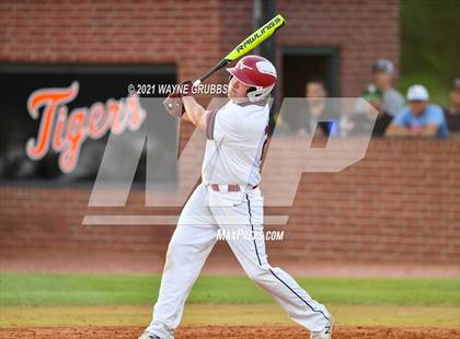 Thumbnail 2 in Liberty-Eylau vs. Pleasant Grove photogallery.