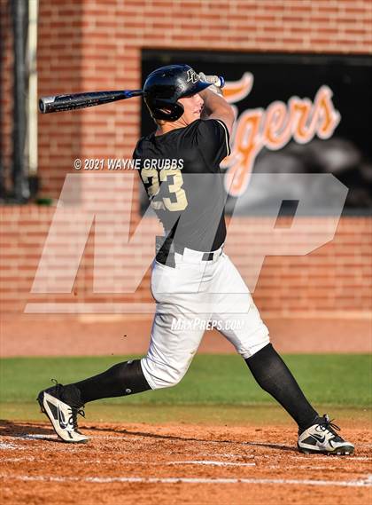 Thumbnail 1 in Liberty-Eylau vs. Pleasant Grove photogallery.