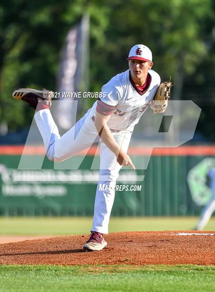 Thumbnail 1 in Liberty-Eylau vs. Pleasant Grove photogallery.