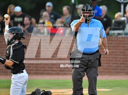 Thumbnail 3 in Liberty-Eylau vs. Pleasant Grove photogallery.