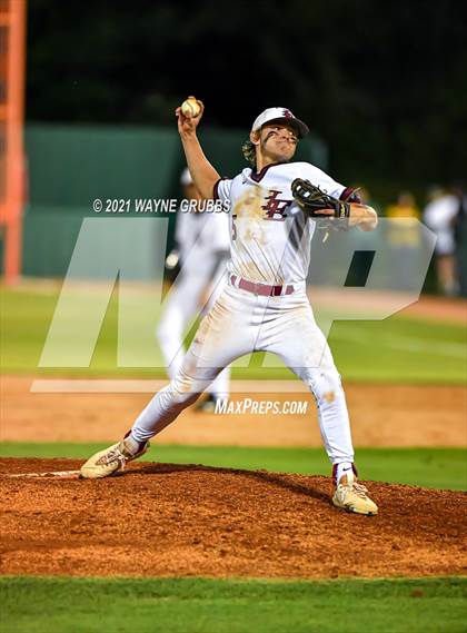 Thumbnail 3 in Liberty-Eylau vs. Pleasant Grove photogallery.