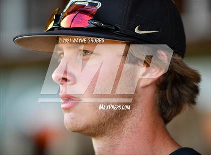Thumbnail 2 in Liberty-Eylau vs. Pleasant Grove photogallery.