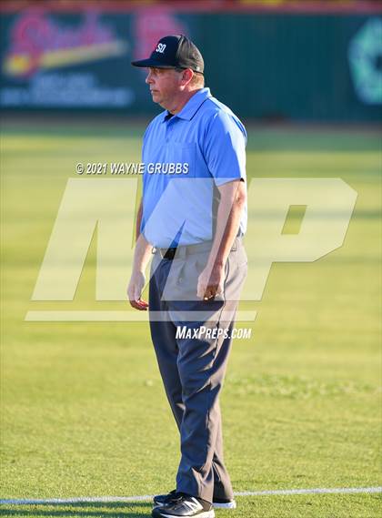 Thumbnail 1 in Liberty-Eylau vs. Pleasant Grove photogallery.