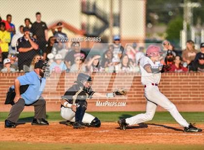 Thumbnail 1 in Liberty-Eylau vs. Pleasant Grove photogallery.
