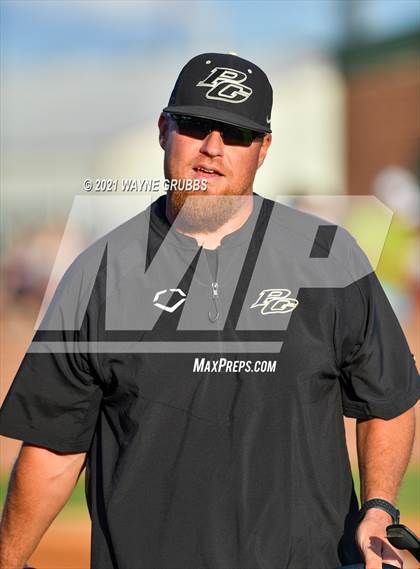 Thumbnail 3 in Liberty-Eylau vs. Pleasant Grove photogallery.
